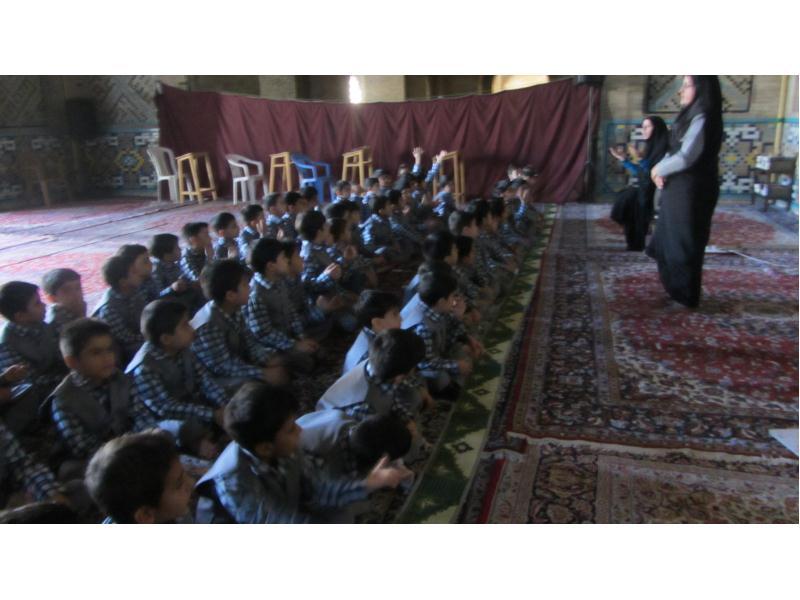 بازدید از مسجد حکیم - پایه اول