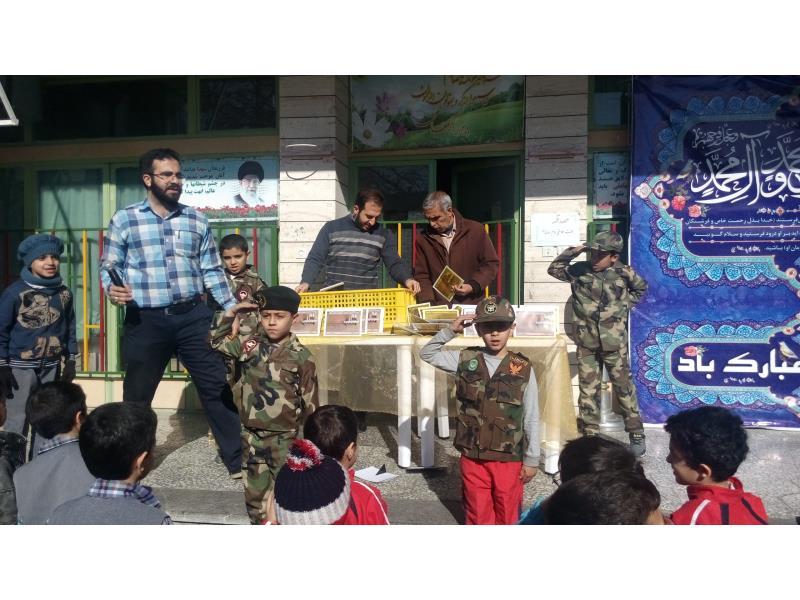 تقدیر و تشکر از دانش آموزان شرکت کننده در طرح دفترچه های محرم