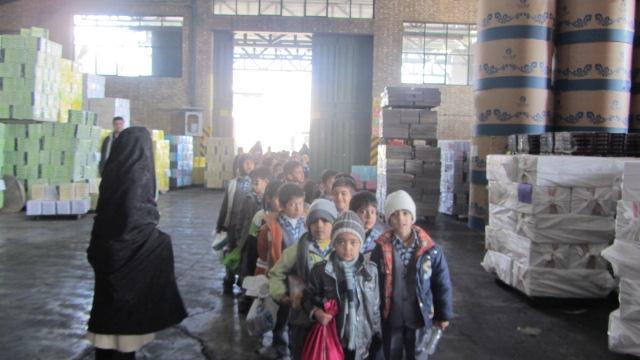 بازدید پایه اول از کارخانه دفتر سازی