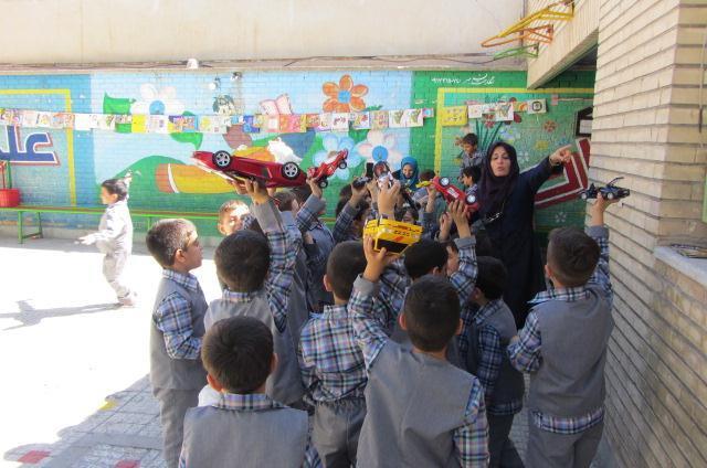 بزرگداشت هفته ملی کودک - 1